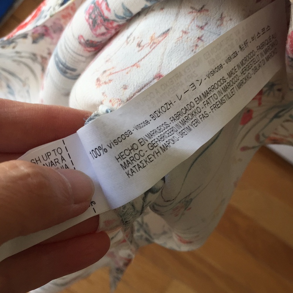Floral Shift Dress - Picture 11 of 12
